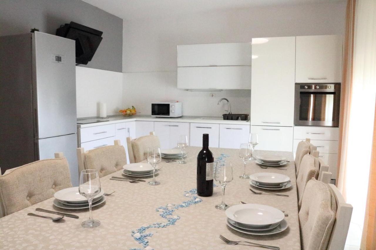 Lucija Apartment Split Bagian luar foto