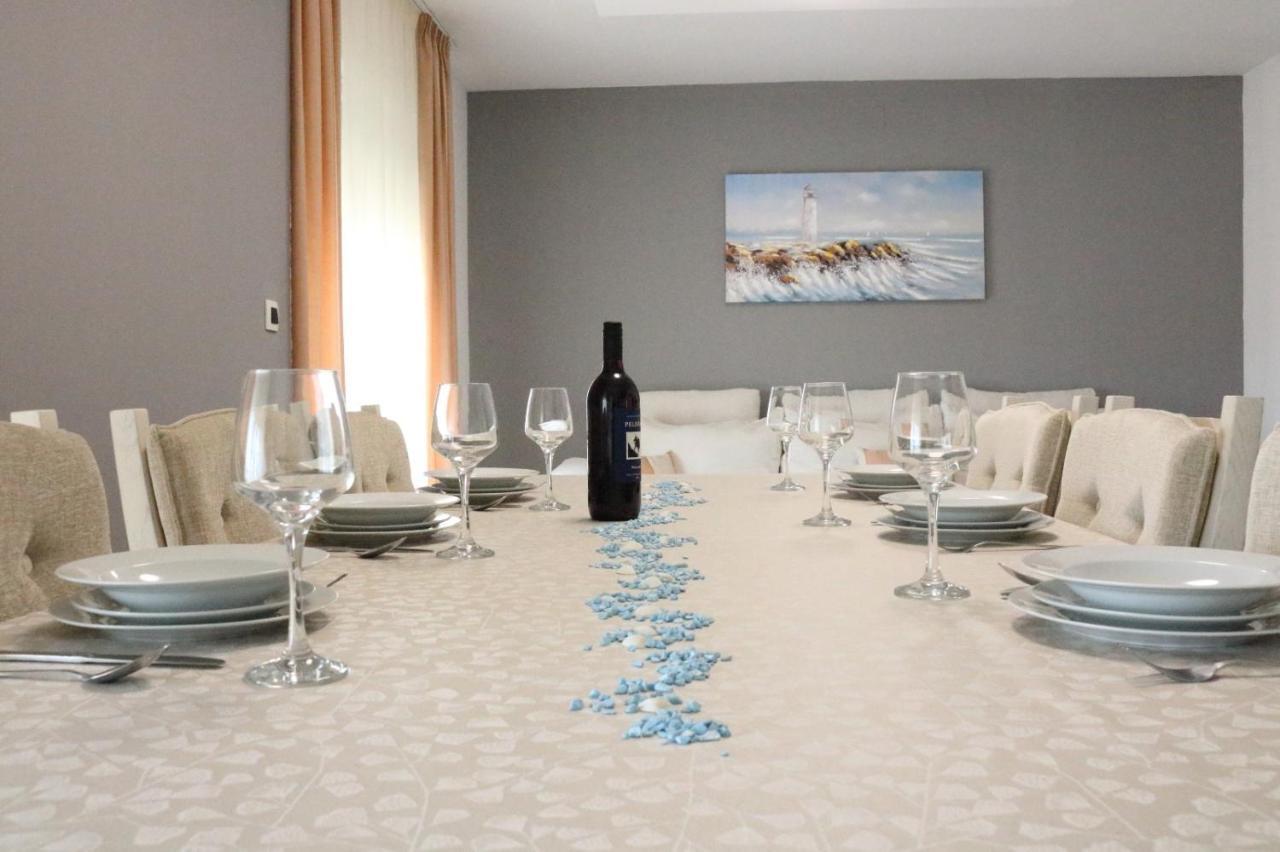 Lucija Apartment Split Bagian luar foto